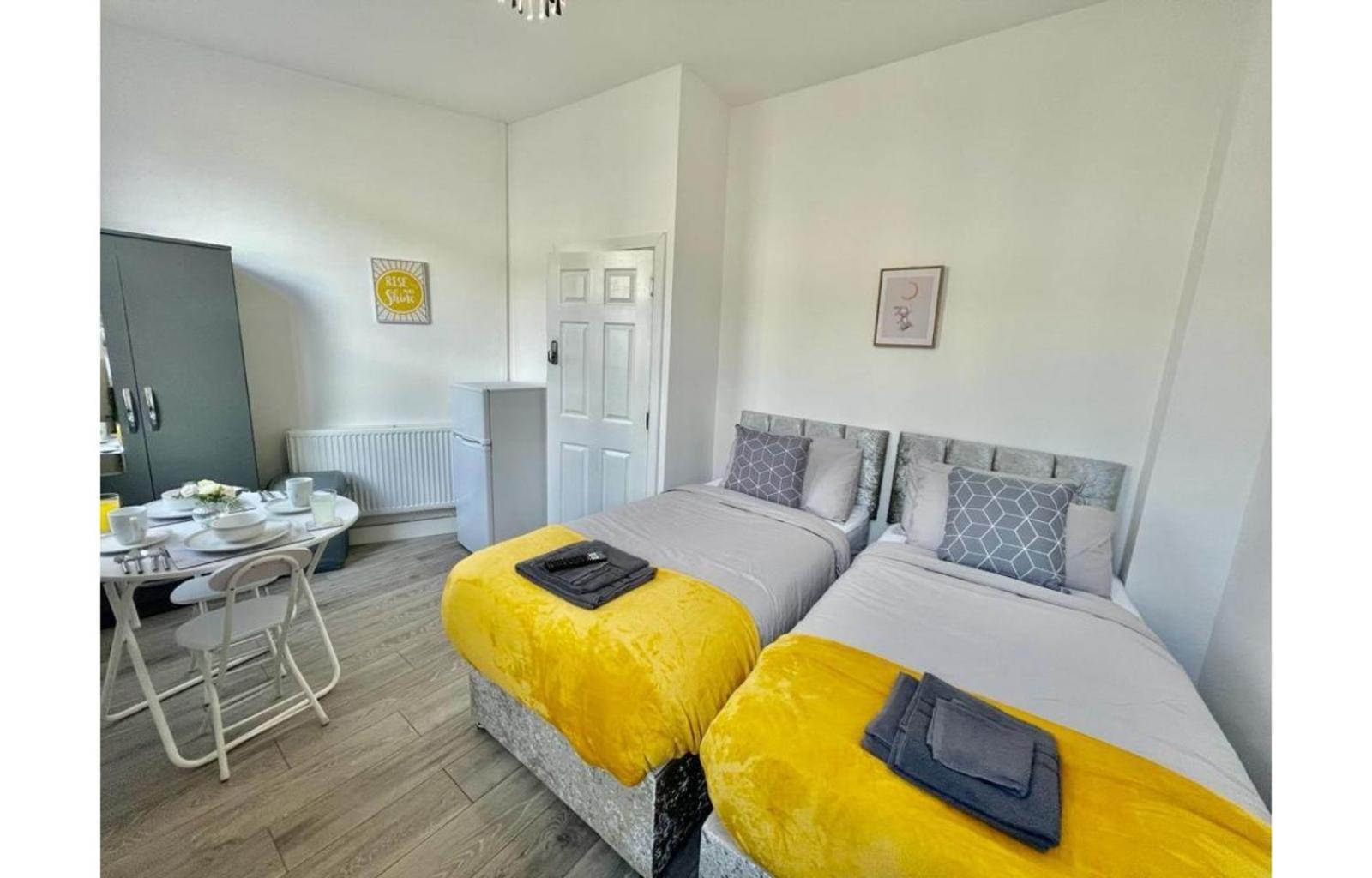 Cardiff City Centre Apartment- Penarth Road Oda fotoğraf